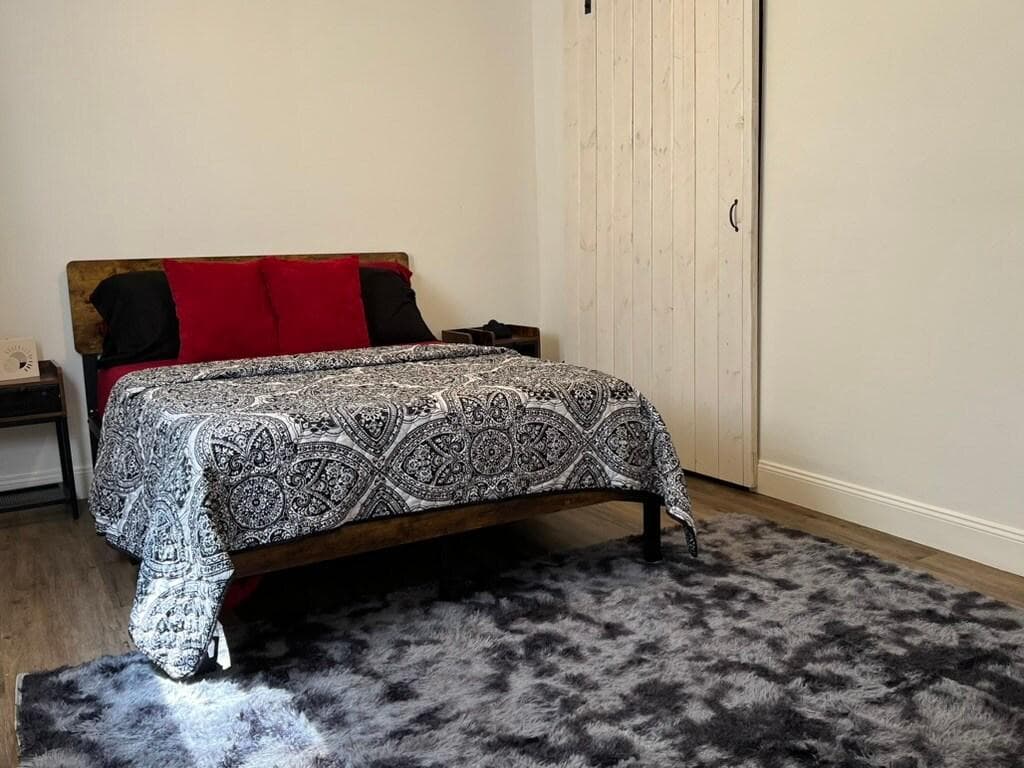 Spread out, lay down and relax.